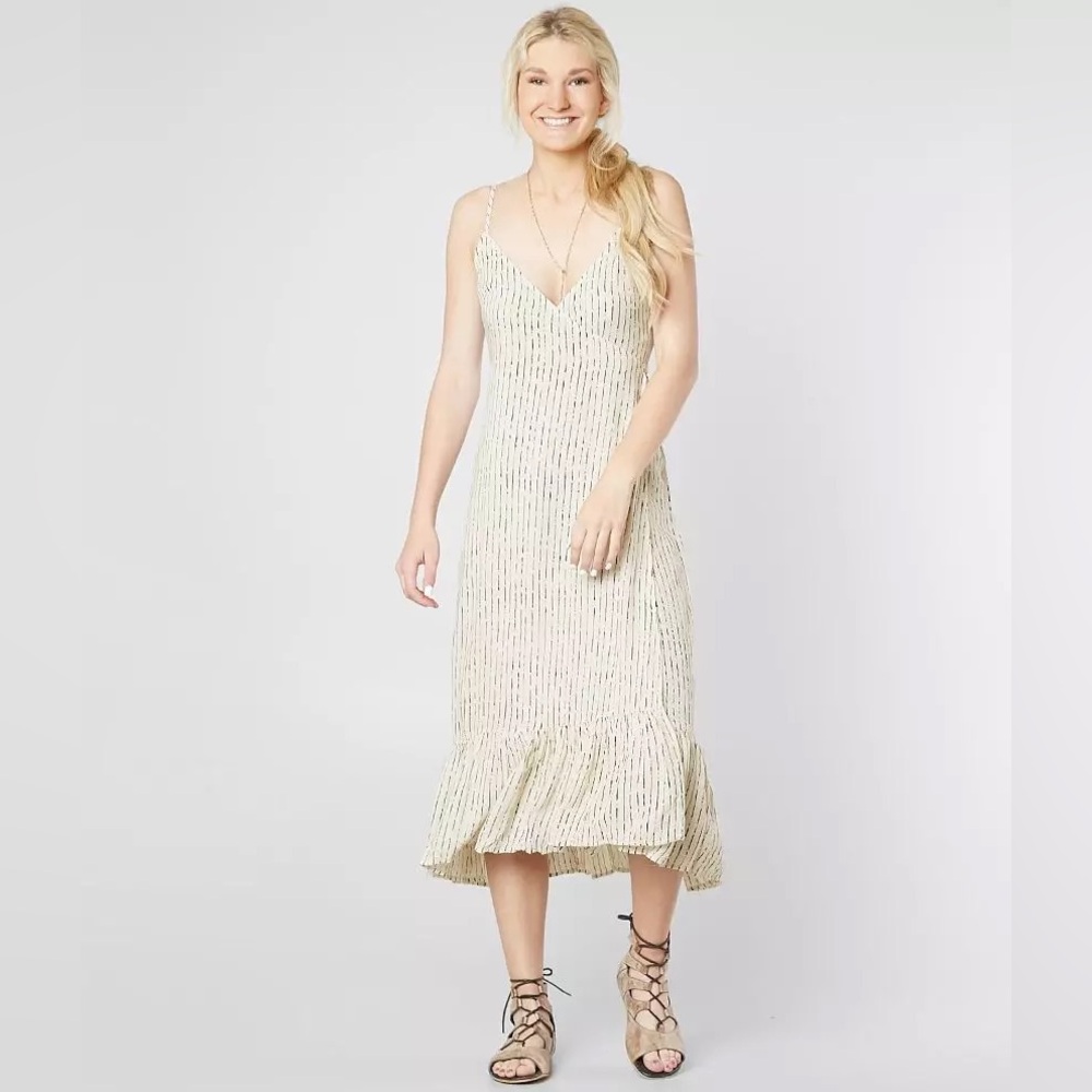 Billabong Hold Me Tight Midi Wrap Dress - Picture 2 of 7